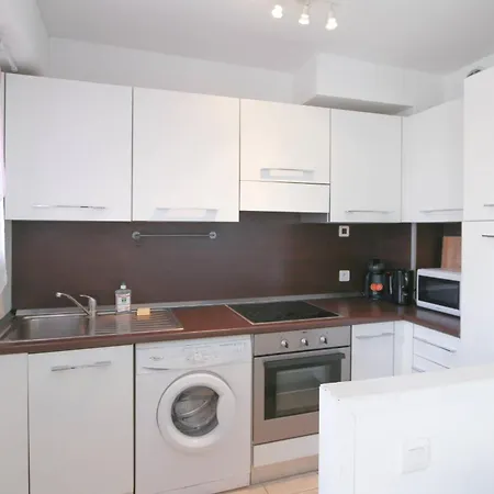 Daire With Huge Terrace Close To The Beach-clim Mobile- Benakey