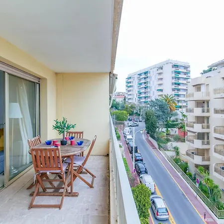With Huge Terrace Close To The Beach-clim Mobile- Benakey